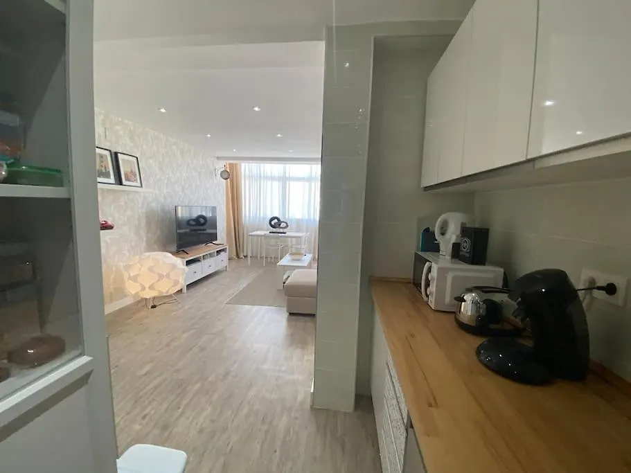 Piso 3 Habitaciones Recien Reformado En Fuengirola Spain